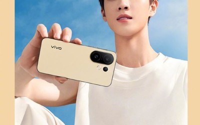 VivoS30系列发布小屏＋潜望长焦起售价格2699元