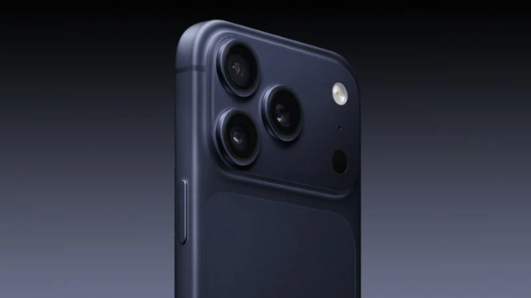 早报：荣耀Magic8 RSR发布 iPhone 18全系配12GB运存