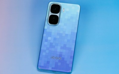 国补超值618性能之选IQOONeo10Pro+到手2379起